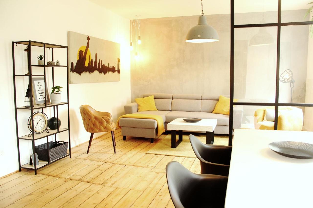 Secret Hideaways Zentrales Newyork-Designapartment Mit 2 Betten Nahe Messe L Flughafen Duisburgo Exterior foto